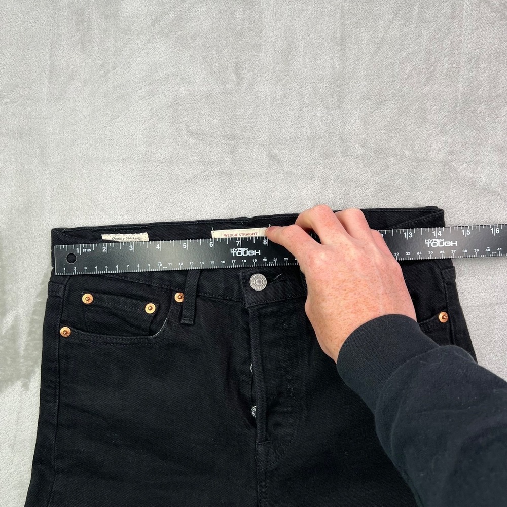 Levis Premium Jeans Womens 26 Black Wedgie Straight American Button Fly Denim - Picture 9 of 14